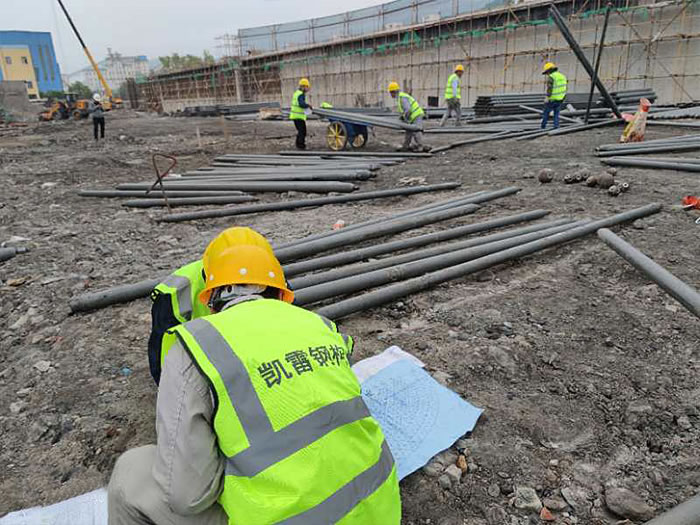 丰县螺栓球网架结构